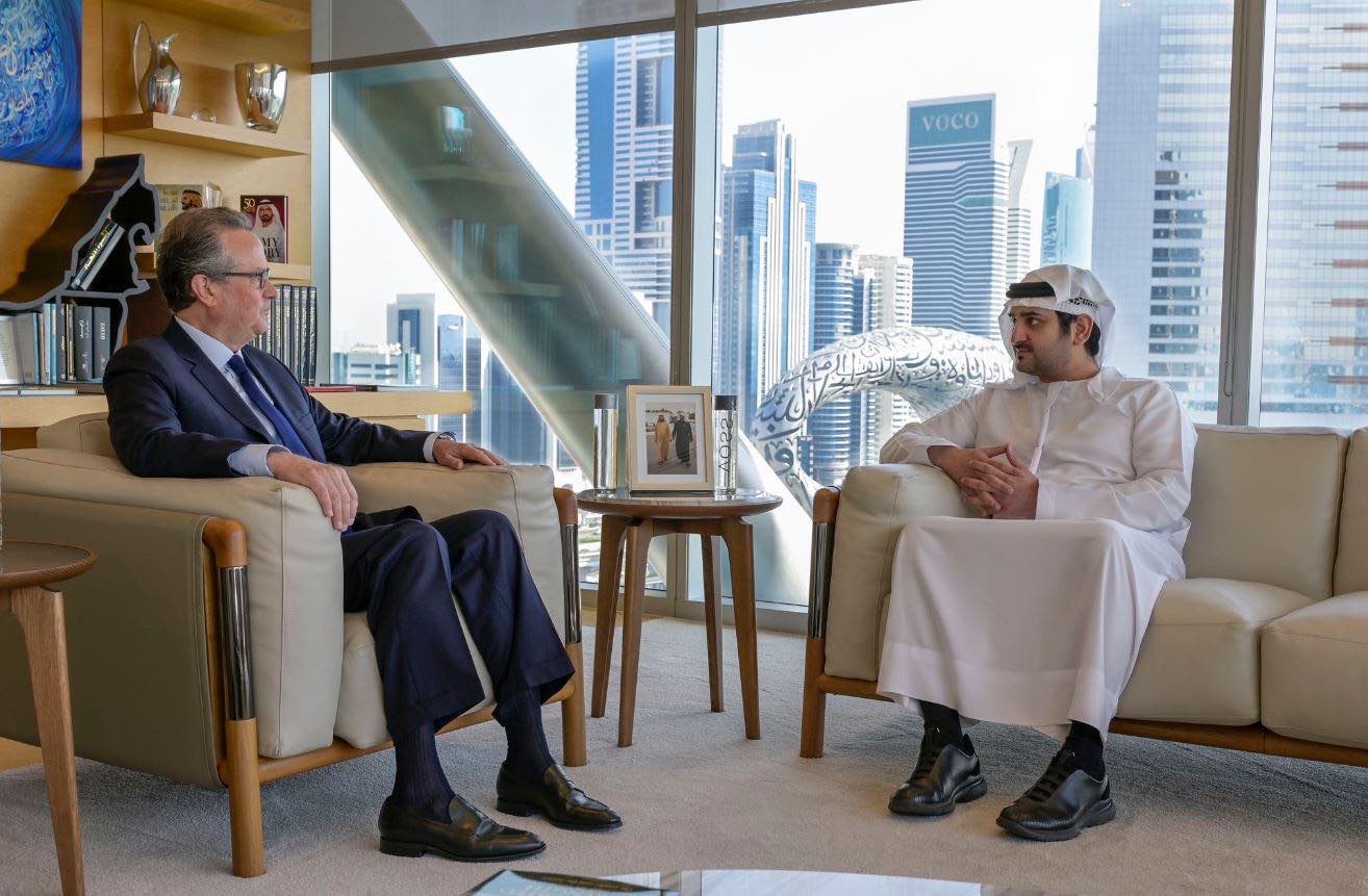 سمو الشيخ مكتوم بن محمد: دبي تحظى بثقة مطلقة من المستثمرين ورجال الأعمال على الصعيد العالمي